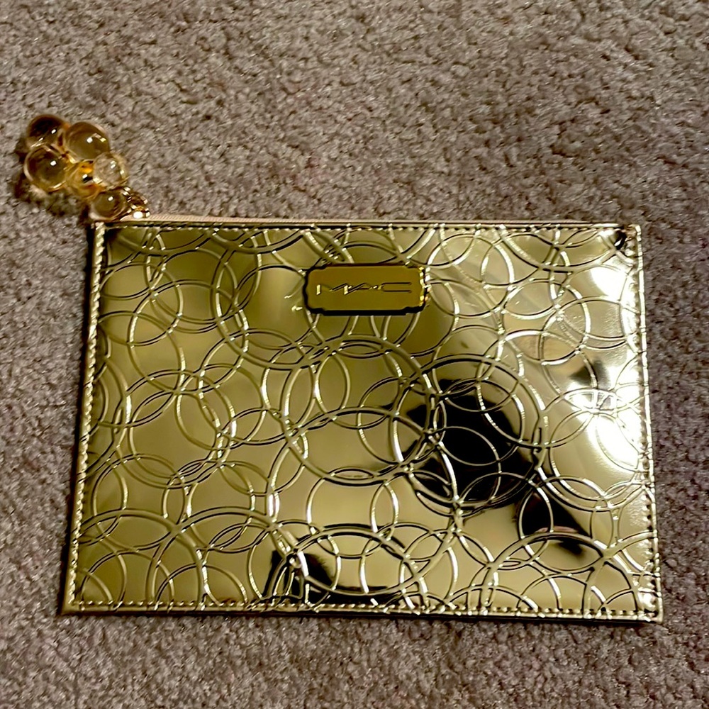 MAC Makeup pouch NEW